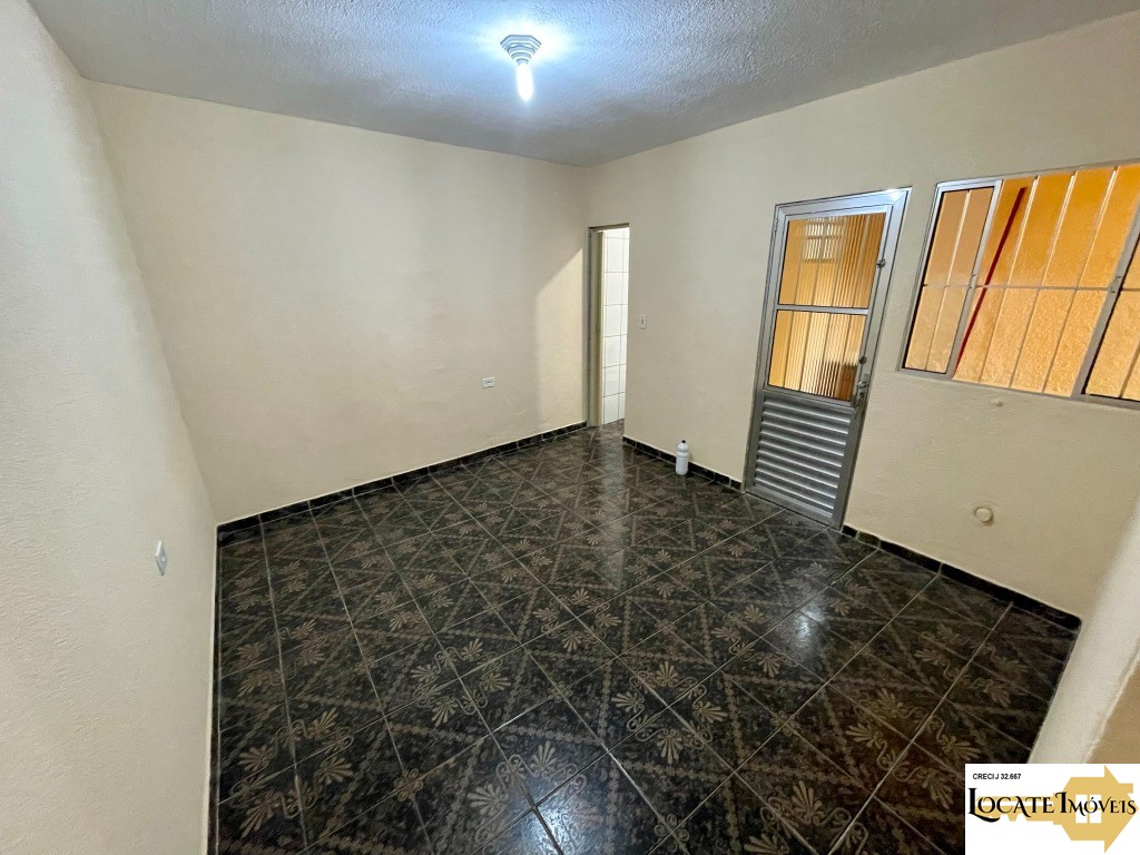 Casa à venda com 2 quartos, 300m² - Foto 6