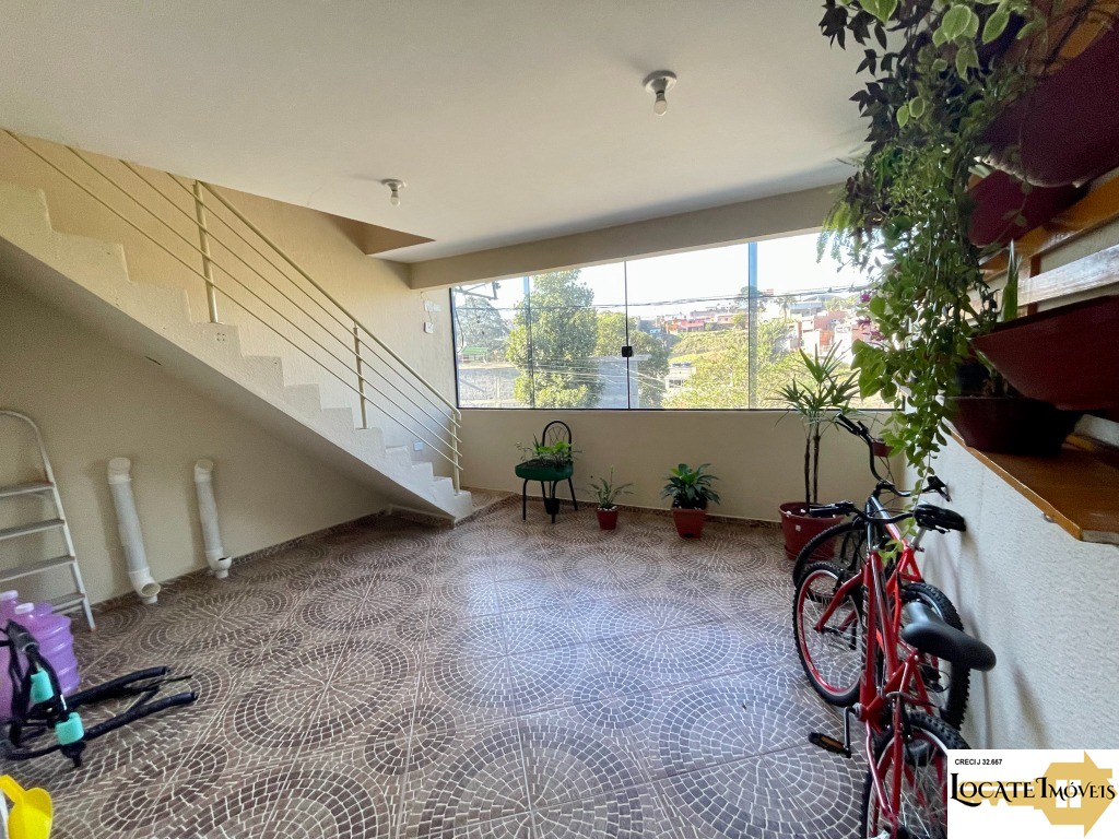 Casa à venda com 2 quartos, 300m² - Foto 9