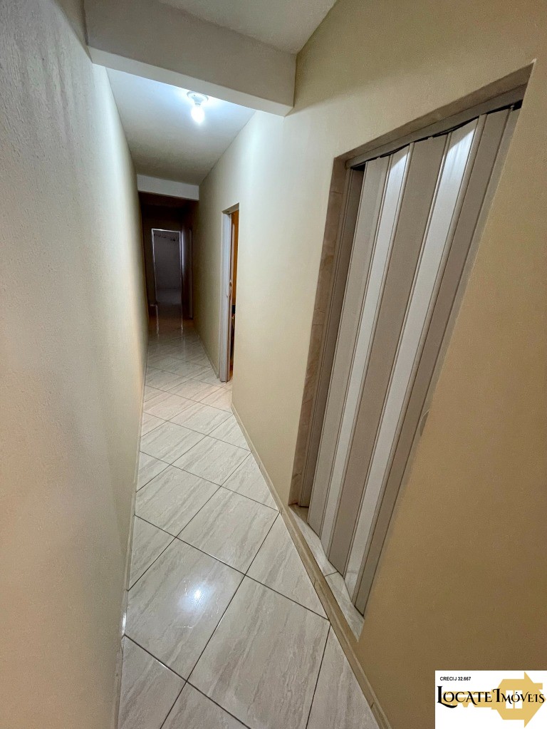 Casa à venda com 2 quartos, 300m² - Foto 13