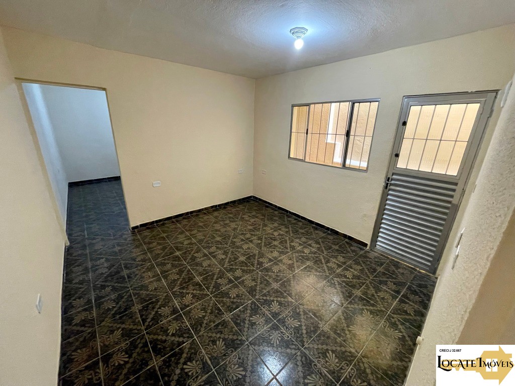 Casa à venda com 2 quartos, 300m² - Foto 5