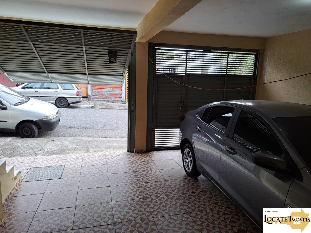 Sobrado à venda com 6 quartos, 250m² - Foto 3