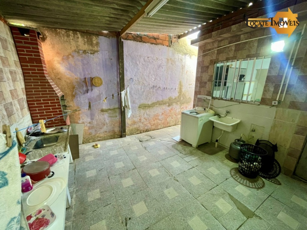 Casa à venda com 2 quartos, 90m² - Foto 15