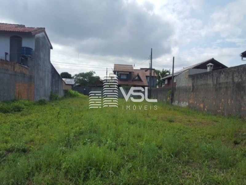 Terreno plano Próximo ao correio do Carianos