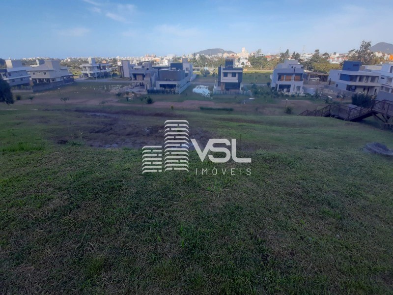 Terreno com 509 m² de área privativa, condomínio Jardim Ingleses