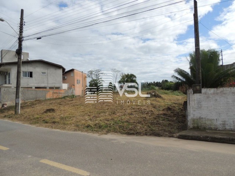 Terreno com 997m² com viabilidade AMS 4.5 comercial e residencial, ótima localização