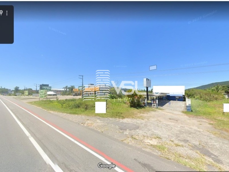 Terreno comercial na SC 401, Canasvieiras, com 960 m²
