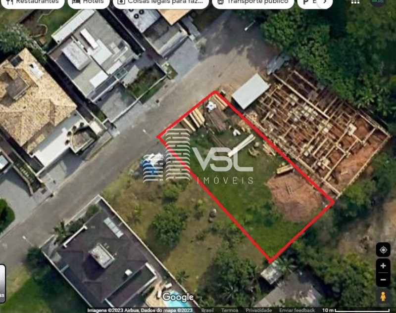 Terreno com 460 m² em condomínio fechado, no centrinho de santo Antônio de Lisboa