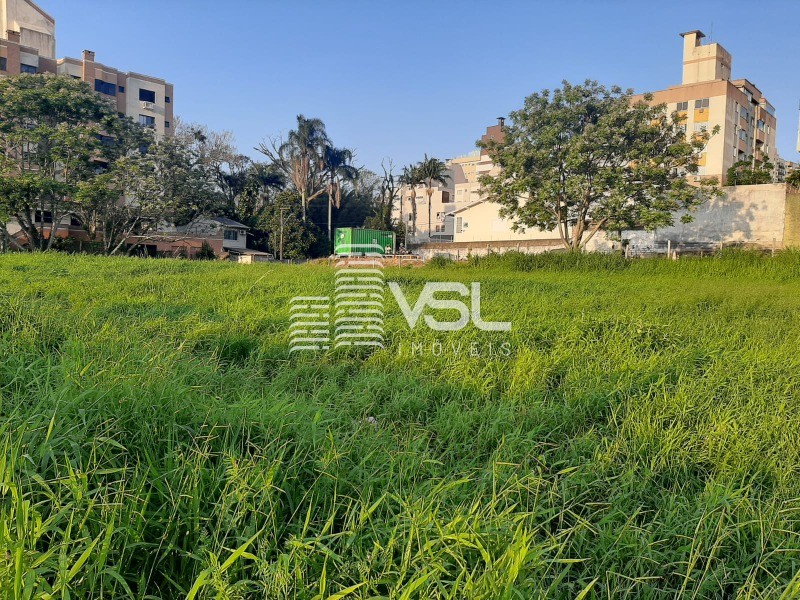 Terreno 1.940 m² Viabilidade AMC 12.5 residencial e comercial em Capoeiras