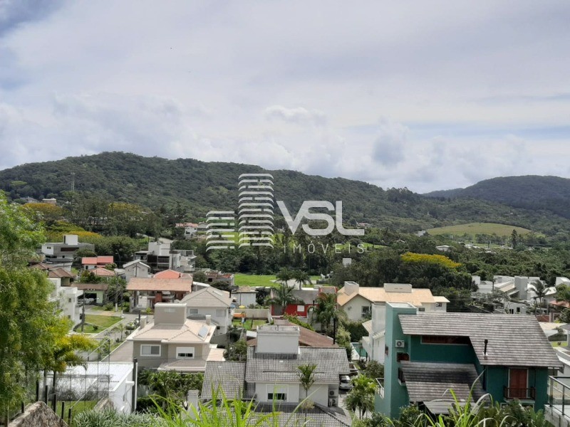 Terreno com 638 m² em Santo Antônio de Lisboa, condomínio fechado e vista mar