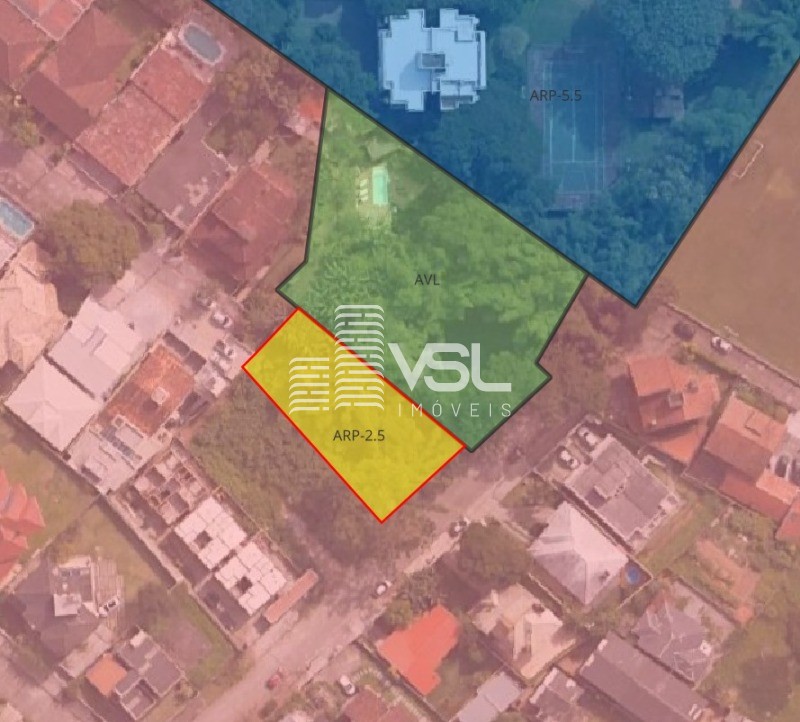 Carvoeira, terreno com 693 m² próximo da UFSC, com escritura pública.