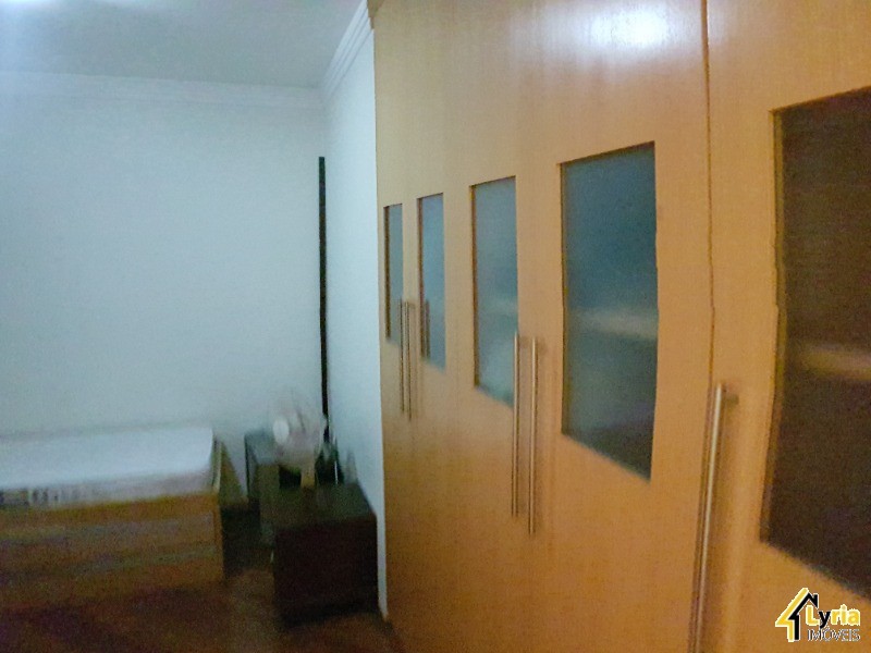 Apartamento à venda com 3 quartos, 107m² - Foto 8