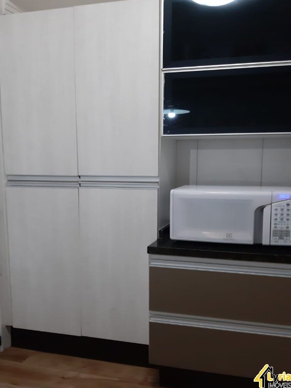 Apartamento à venda com 2 quartos, 65m² - Foto 16