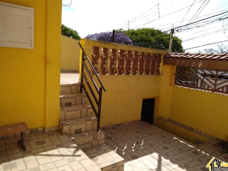 Casa à venda com 3 quartos, 150m² - Foto 5