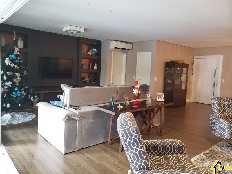 Apartamento à venda com 3 quartos, 236m² - Foto 13