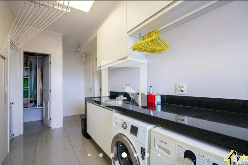 Apartamento à venda com 3 quartos, 236m² - Foto 35