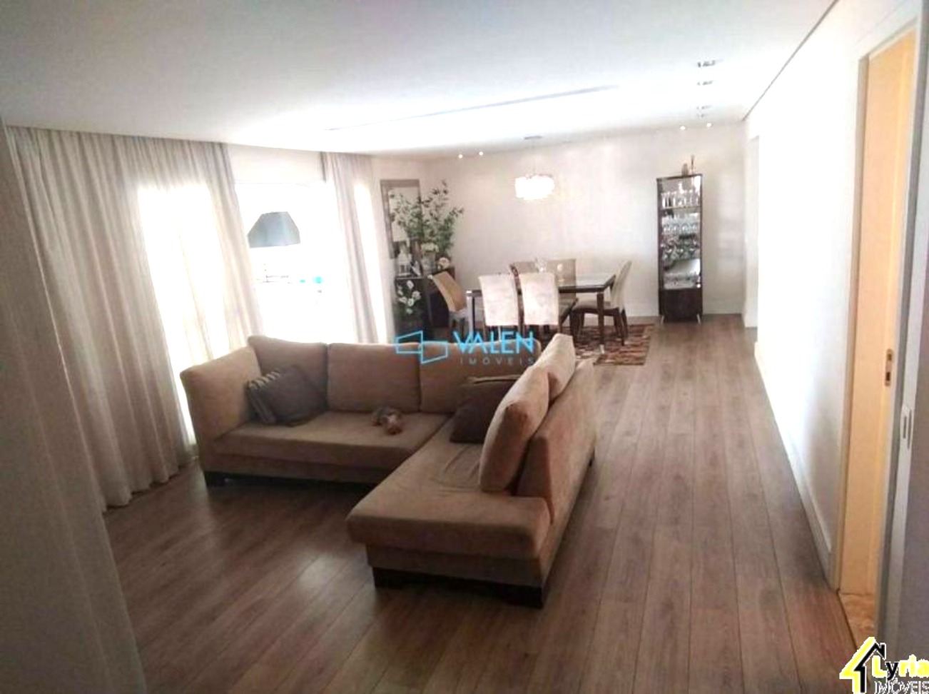 Apartamento à venda com 3 quartos, 166m² - Foto 4