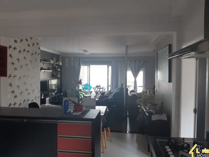 Apartamento à venda com 3 quartos, 96m² - Foto 5