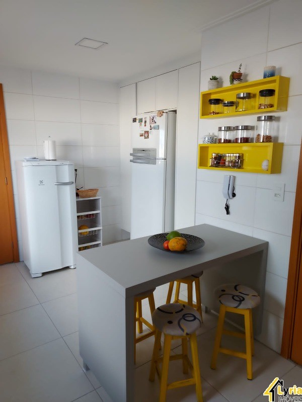 Apartamento à venda com 3 quartos, 118m² - Foto 24