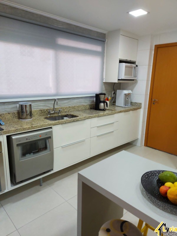 Apartamento à venda com 3 quartos, 118m² - Foto 22