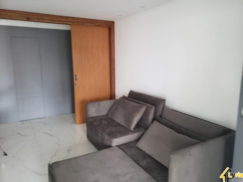 Apartamento à venda com 3 quartos, 236m² - Foto 19