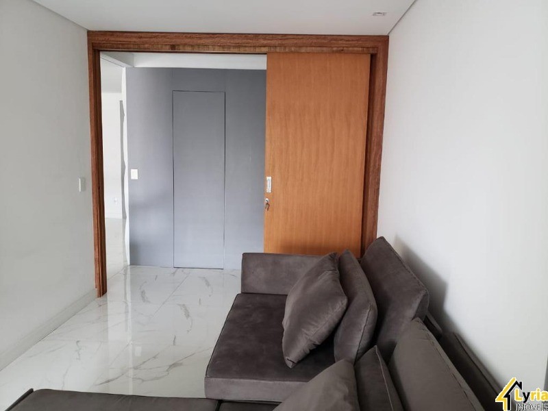 Apartamento à venda com 3 quartos, 236m² - Foto 18