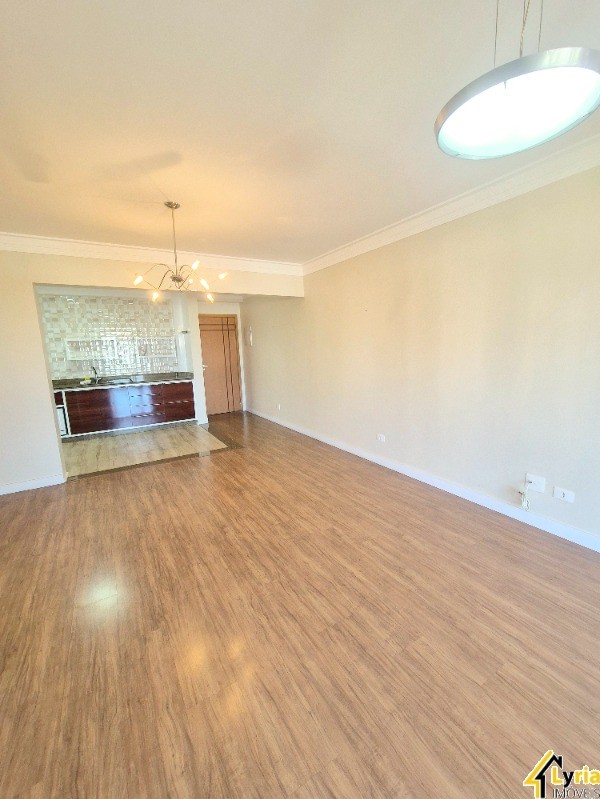 Apartamento à venda com 3 quartos, 101m² - Foto 4