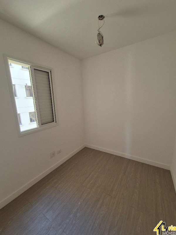 Apartamento para alugar com 3 quartos, 101m² - Foto 19