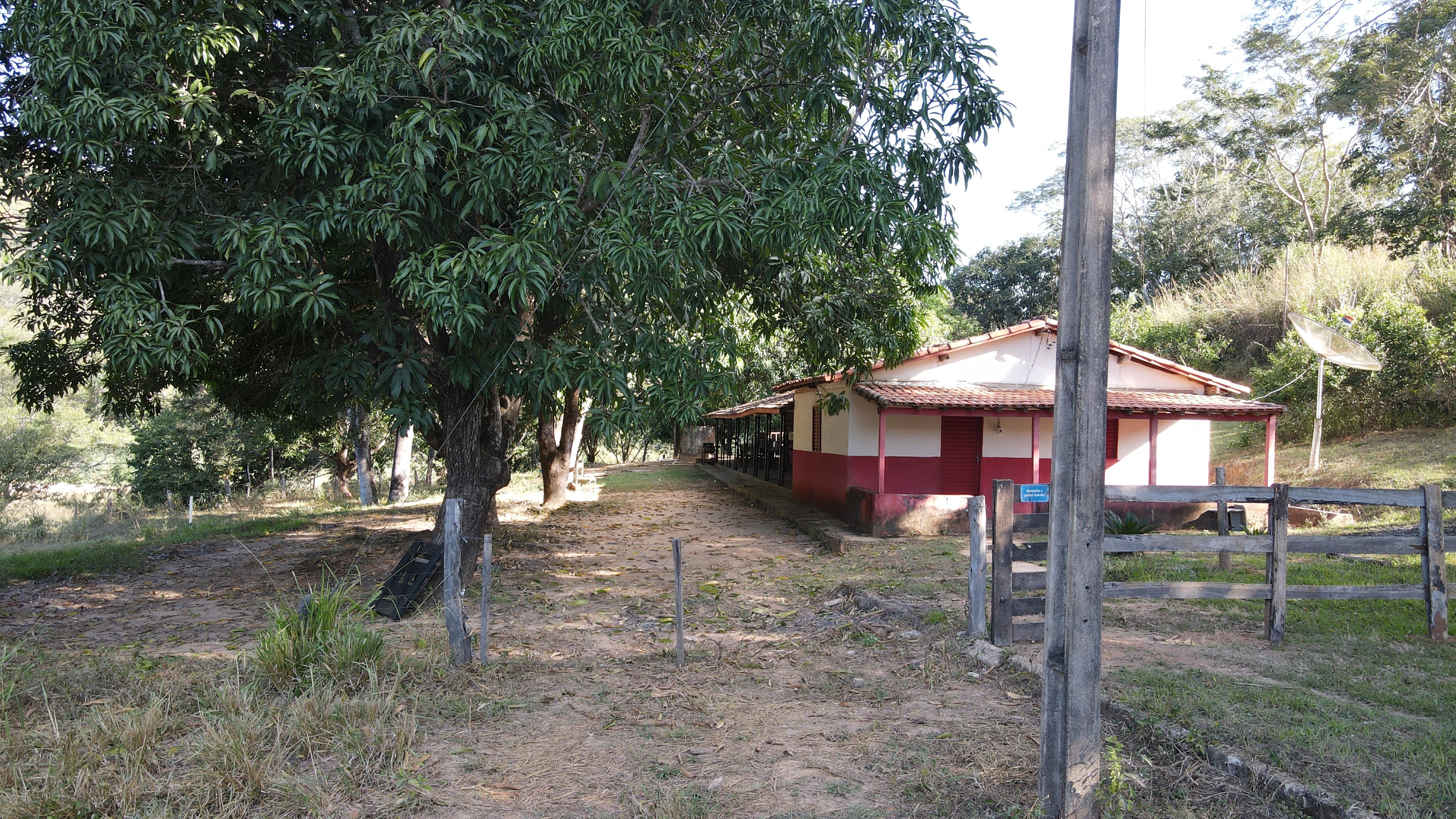 FAZENDA em ZONA RURAL DE PRESIDENTE OLEGÁRIO, PRESIDENTE OLEGÁRIO - FA00211