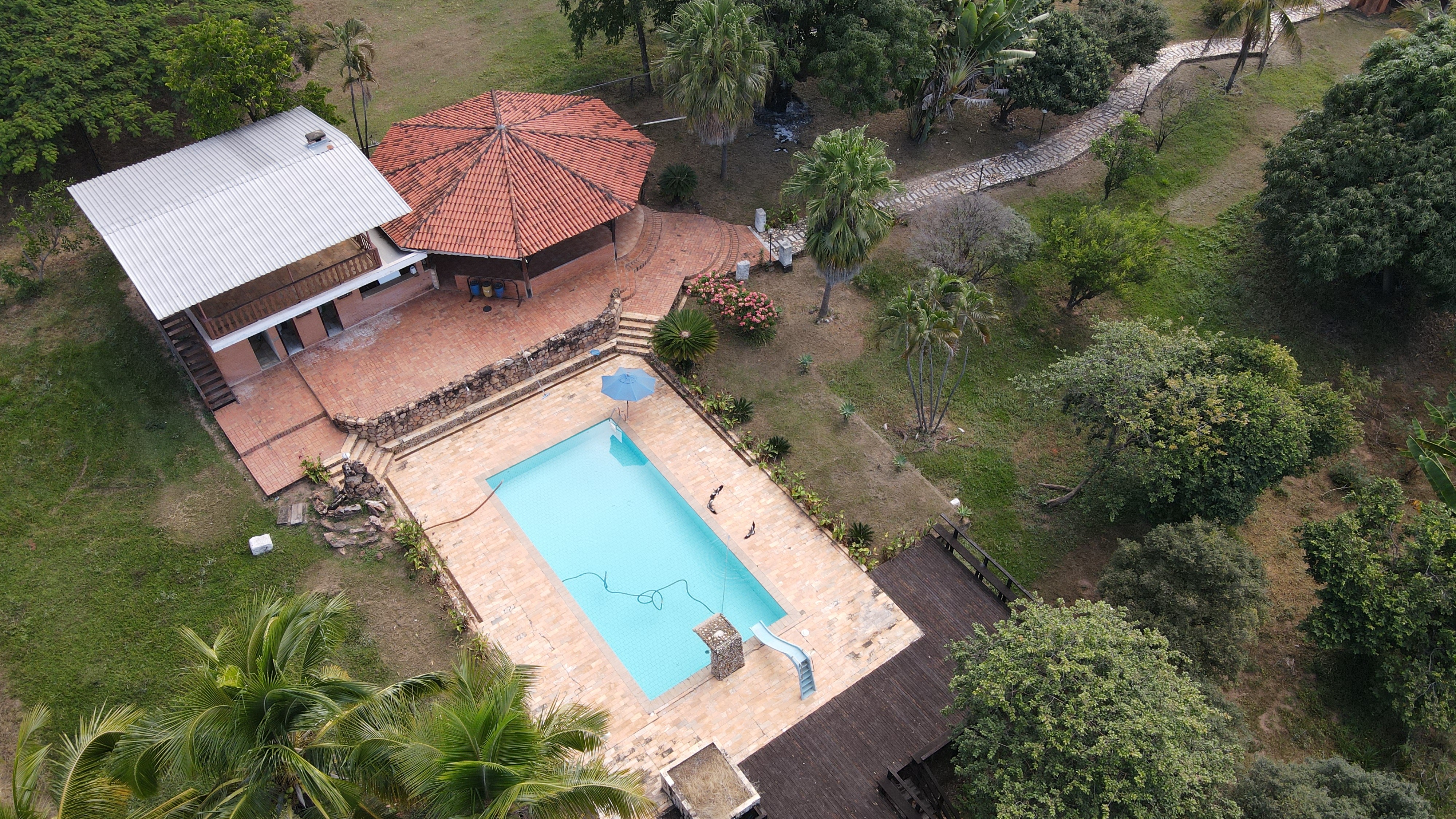 FAZENDA em ZONA RURAL DE PRESIDENTE OLEGÁRIO, PRESIDENTE OLEGÁRIO - FA00211