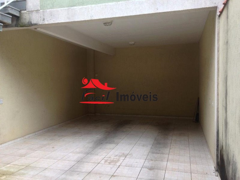 Sobrado à venda com 4 quartos, 180m² - Foto 3