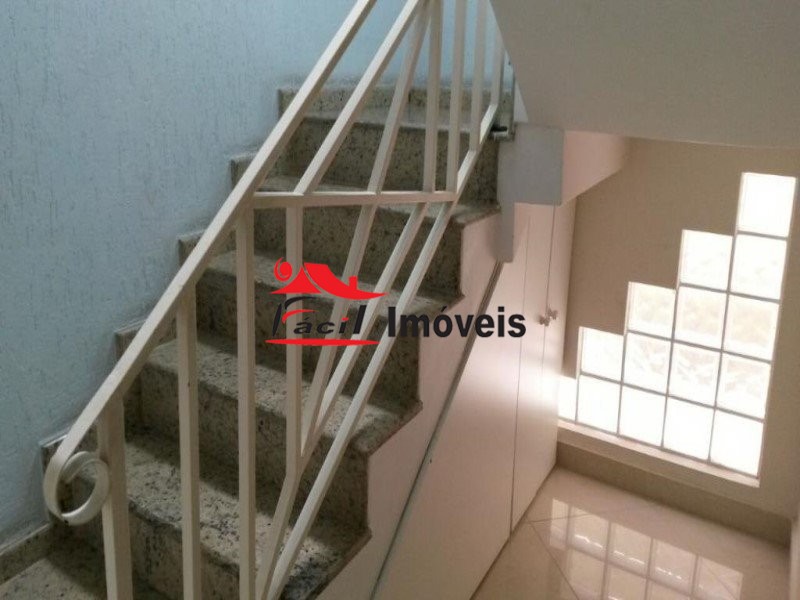 Sobrado à venda com 4 quartos, 180m² - Foto 8