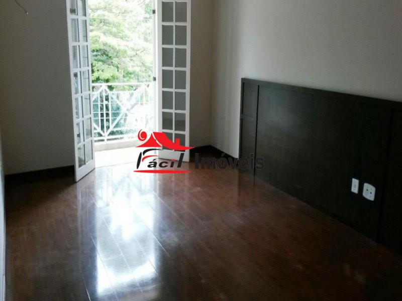 Sobrado à venda com 4 quartos, 180m² - Foto 12