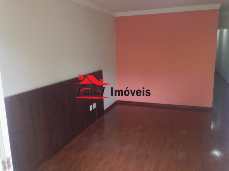 Sobrado à venda com 4 quartos, 180m² - Foto 13