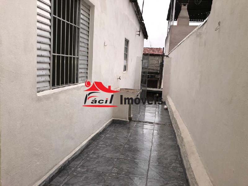 Sobrado à venda com 3 quartos, 58m² - Foto 3