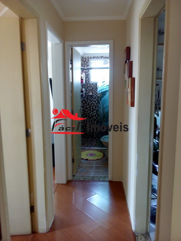 Apartamento à venda com 2 quartos, 50m² - Foto 12