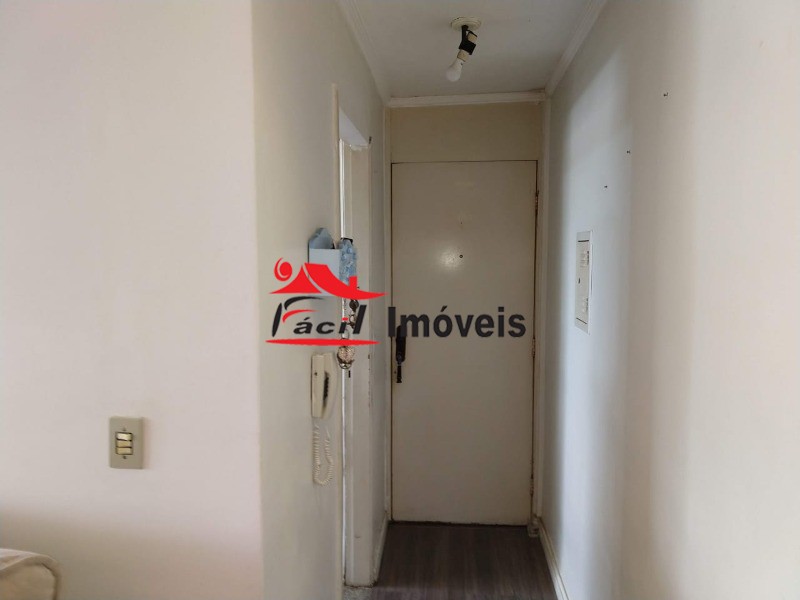 Apartamento à venda com 2 quartos, 50m² - Foto 4