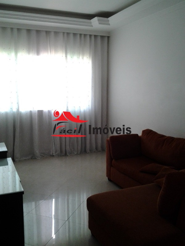 Sobrado à venda com 3 quartos, 160m² - Foto 2