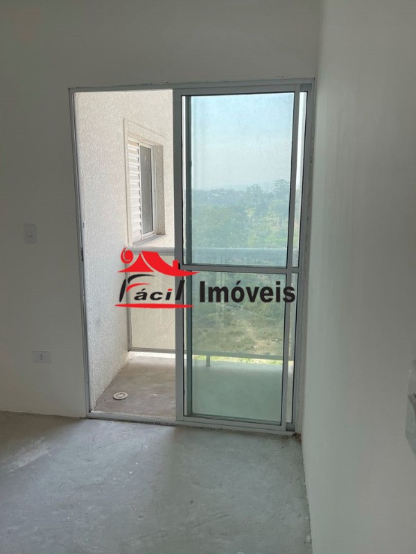 Apartamento à venda com 2 quartos, 44m² - Foto 10