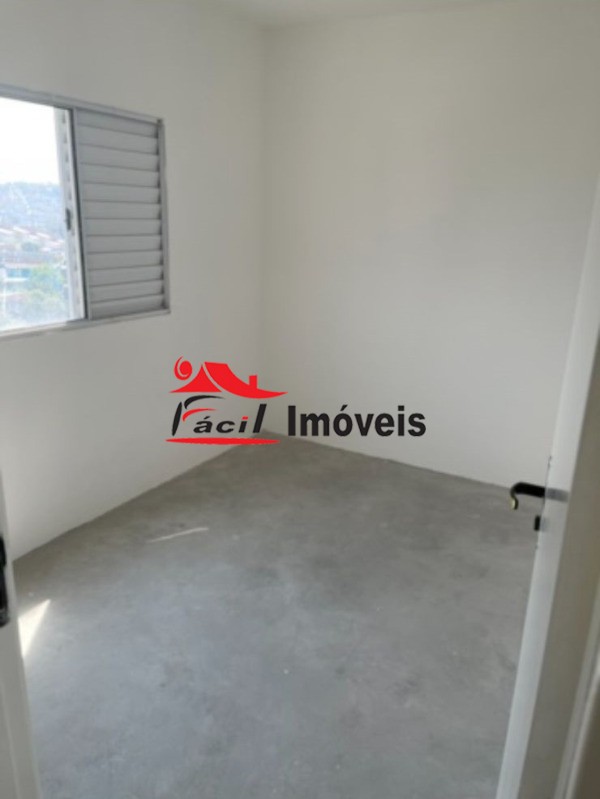 Apartamento à venda com 2 quartos, 44m² - Foto 10