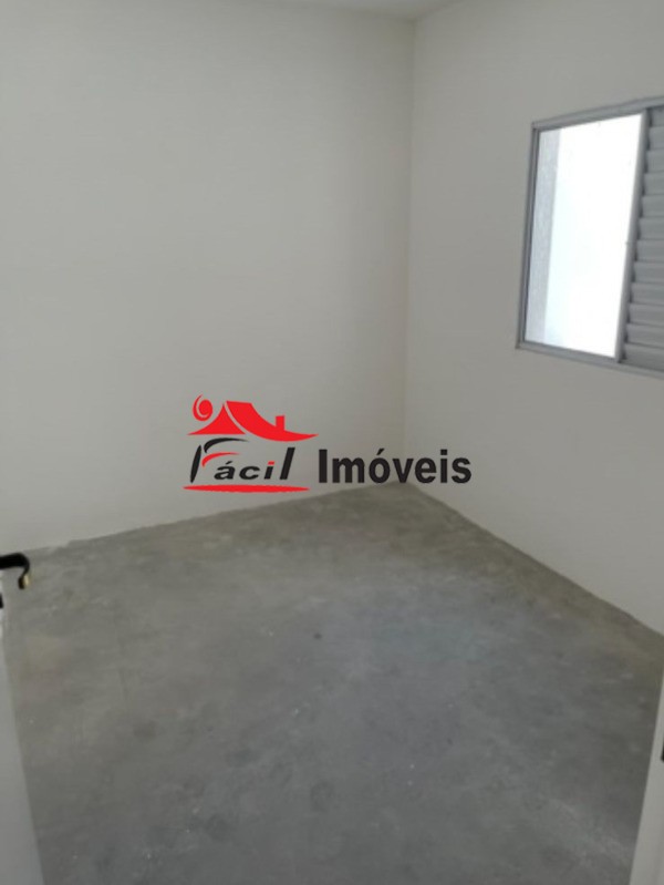 Apartamento à venda com 2 quartos, 44m² - Foto 16