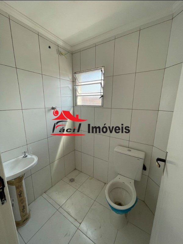 Apartamento à venda com 2 quartos, 44m² - Foto 17