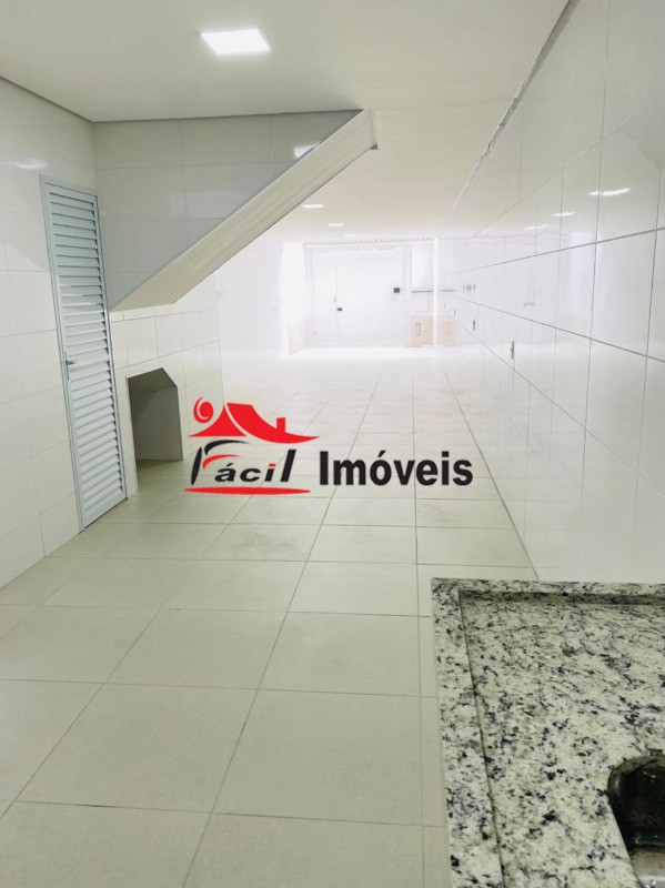 Sobrado à venda com 3 quartos, 220m² - Foto 15