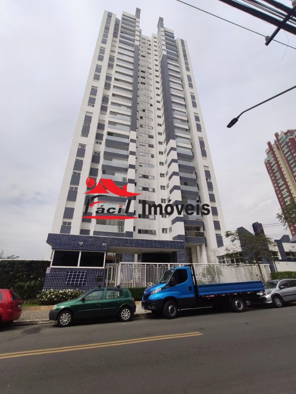 Apartamento à venda com 3 quartos, 118m² - Foto 2