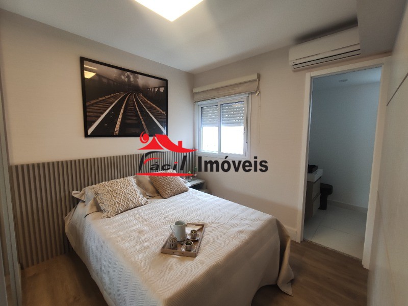 Apartamento à venda com 2 quartos, 65m² - Foto 22