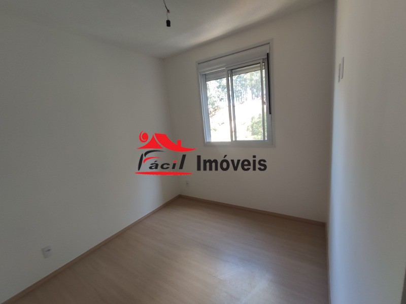 Apartamento à venda com 2 quartos, 42m² - Foto 18