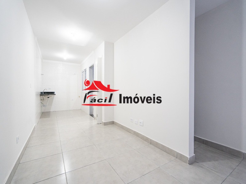 Casa à venda com 2 quartos, 67m² - Foto 4