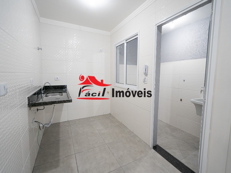 Casa à venda com 2 quartos, 67m² - Foto 10