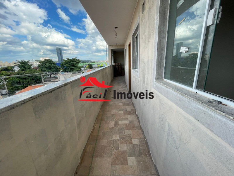 Apartamento à venda com 2 quartos, 40m² - Foto 2