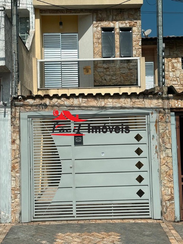 Sobrado à venda com 2 quartos, 80m² - Foto 1