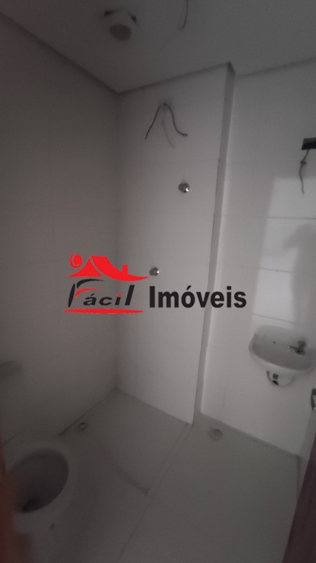 Apartamento à venda com 2 quartos, 32m² - Foto 10